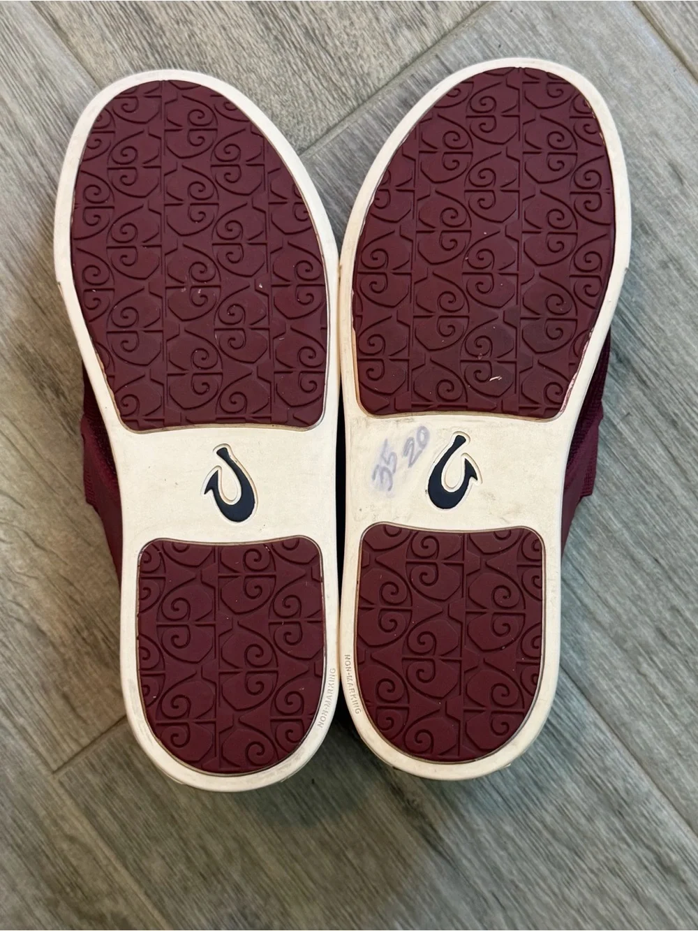 Olukai Pehuea Women's Mesh Slip On Sneaker Comfort Shoes Size 7.5 Burgundy